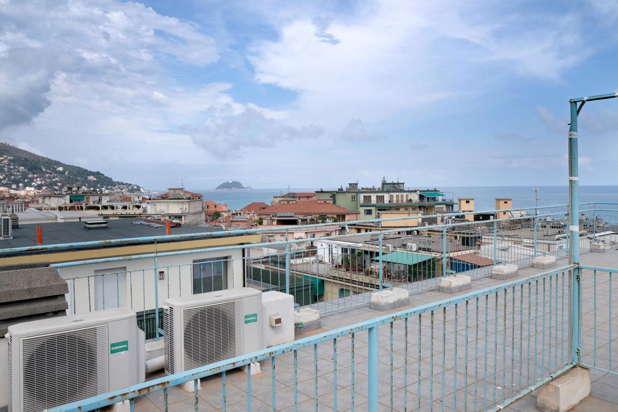 Appartamento La Perla Grigia Alassio Esterno foto